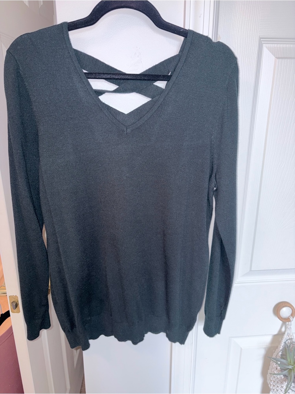 Women's Dark Green V-Neck Crisscross Sweater Top